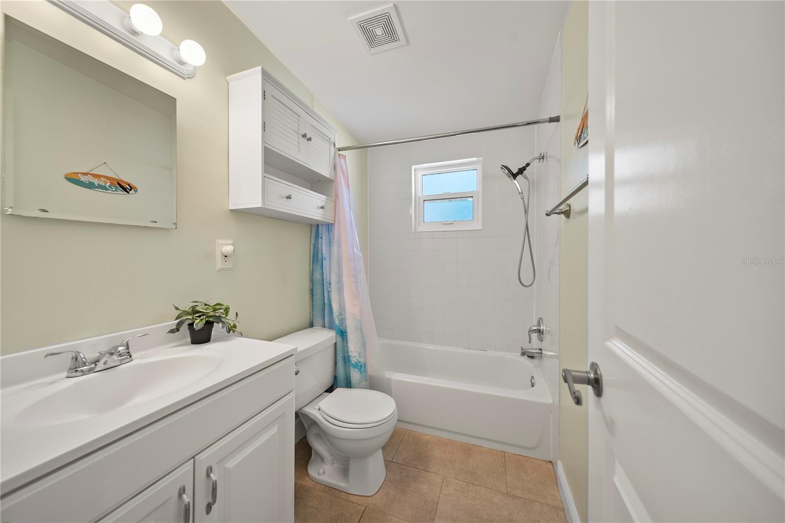 Image 15 of 30 For 920 16th Avenue Sw