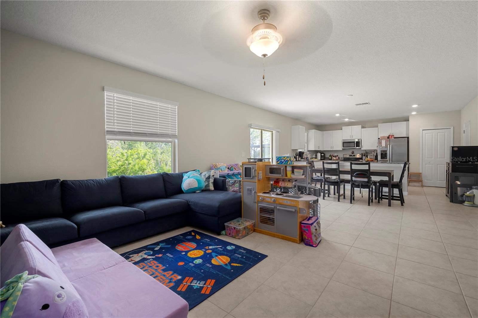 Image 38 of 63 For 1823 Moon Cactus Court