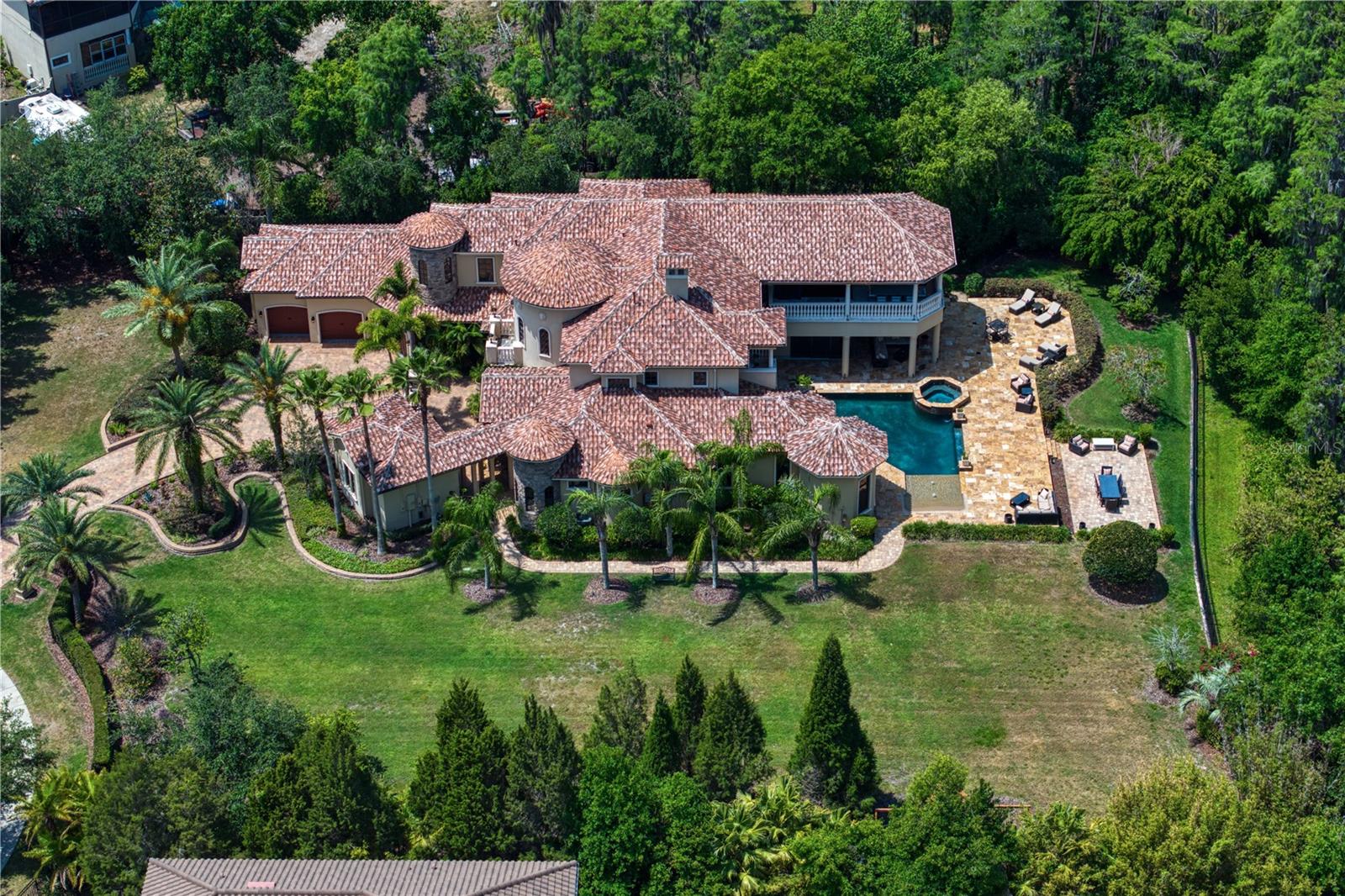 Listing photo id 1 for 1102 Merry Water Drive