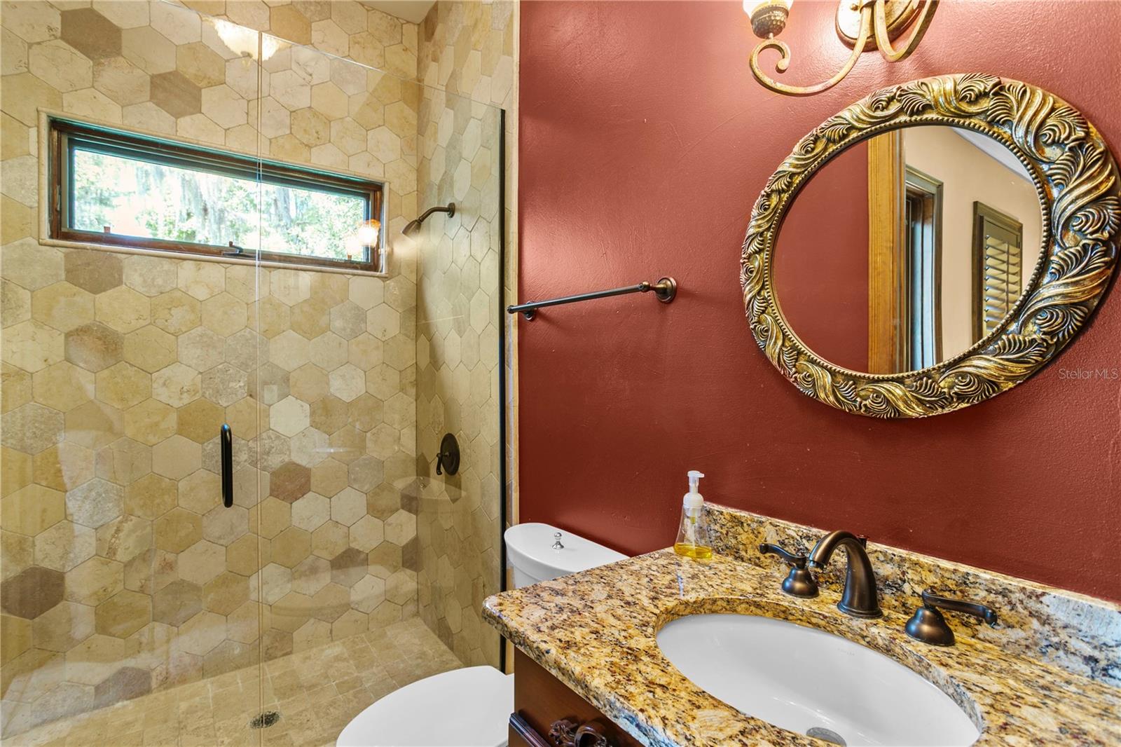 Listing photo id 35 for 1102 Merry Water Drive