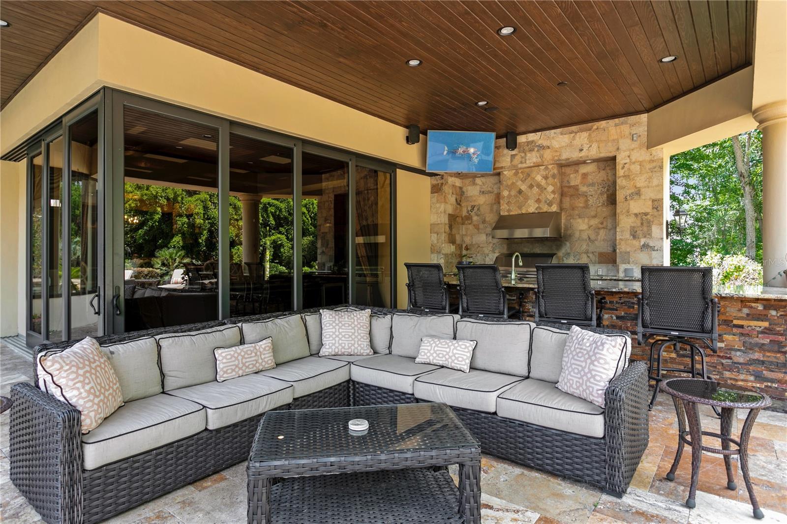 Listing photo id 54 for 1102 Merry Water Drive