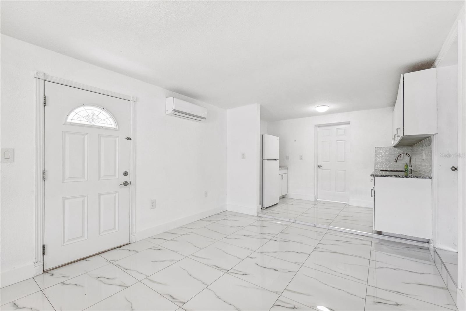 Image 17 of 35 For 6010 Blossom Avenue