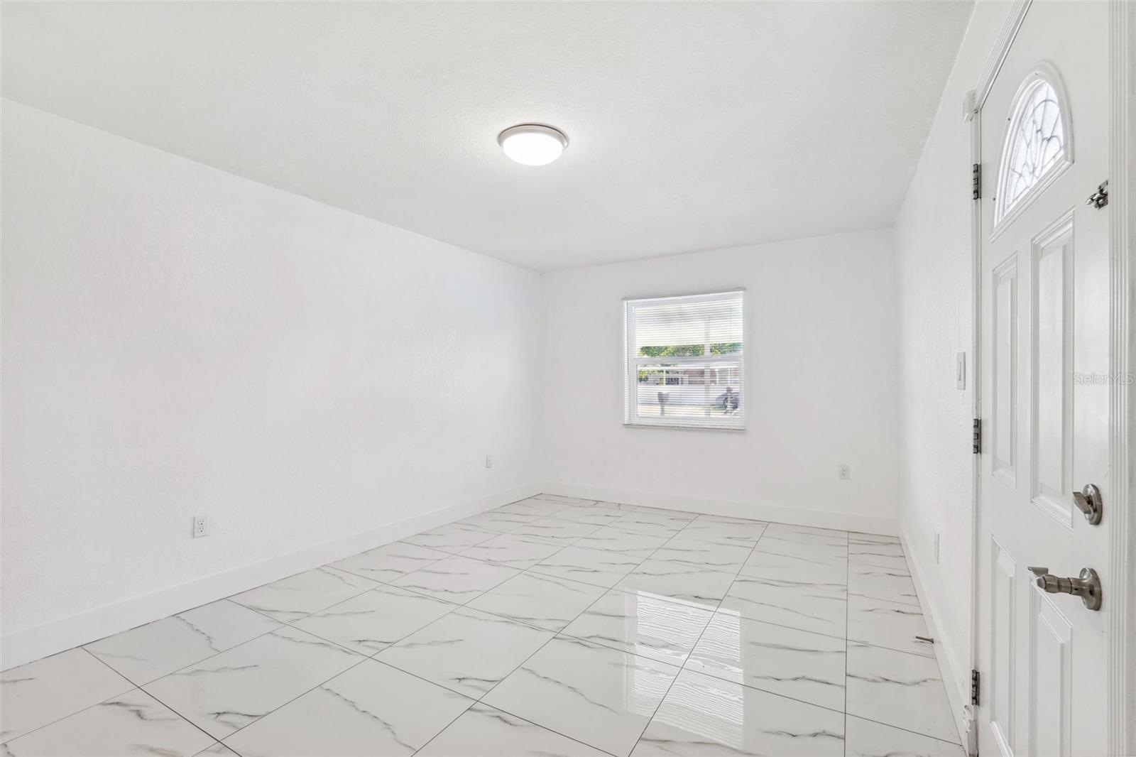 Image 18 of 35 For 6010 Blossom Avenue