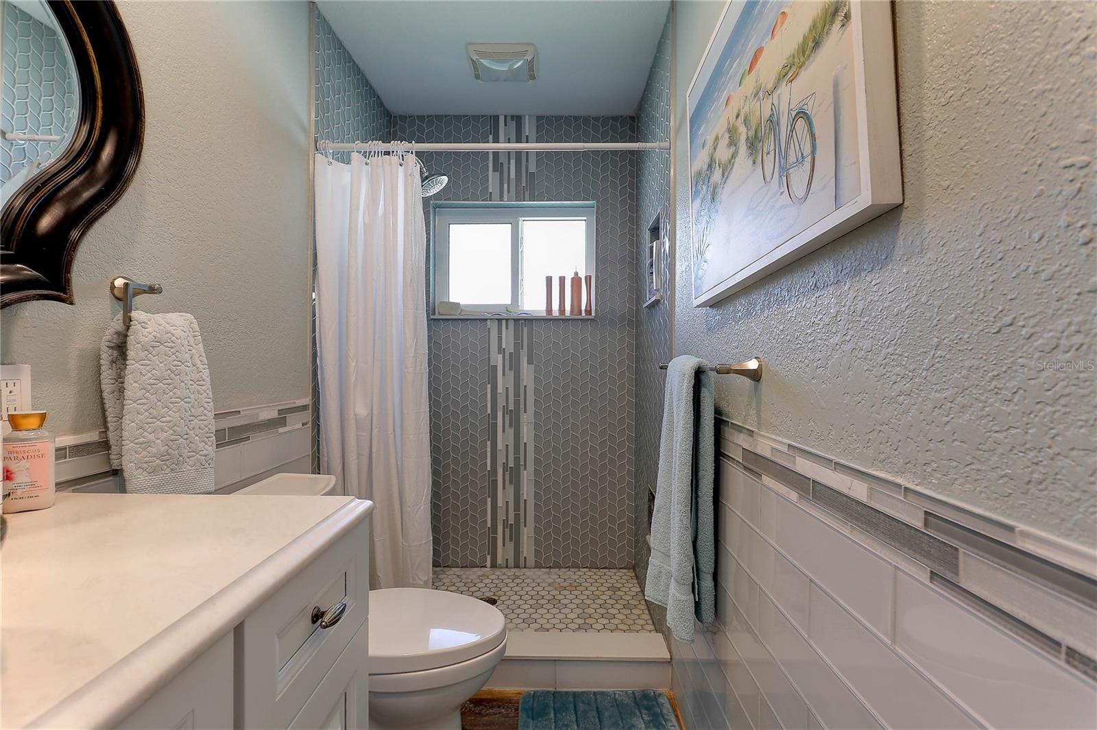 Image 33 of 45 For 1430 Normandy Park Oaks Drive 9