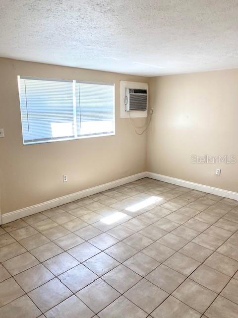 Image 5 of 12 For 9420 Greystone Road