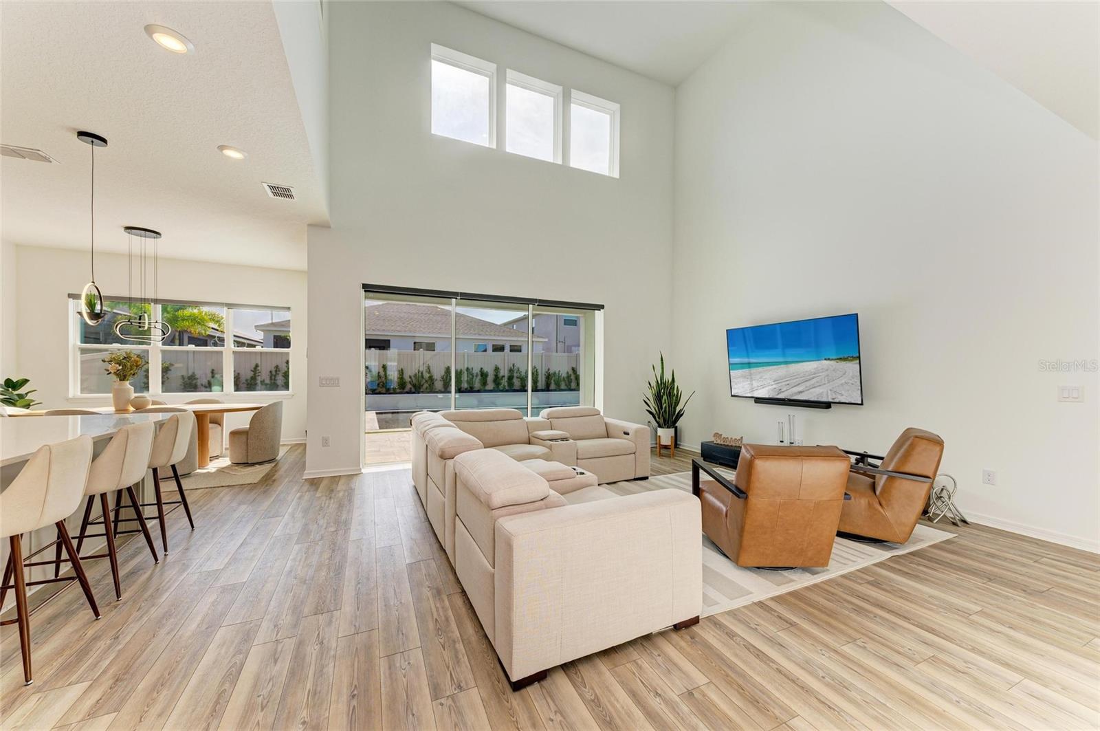 Image 17 of 87 For 13071 Willow Grove Drive