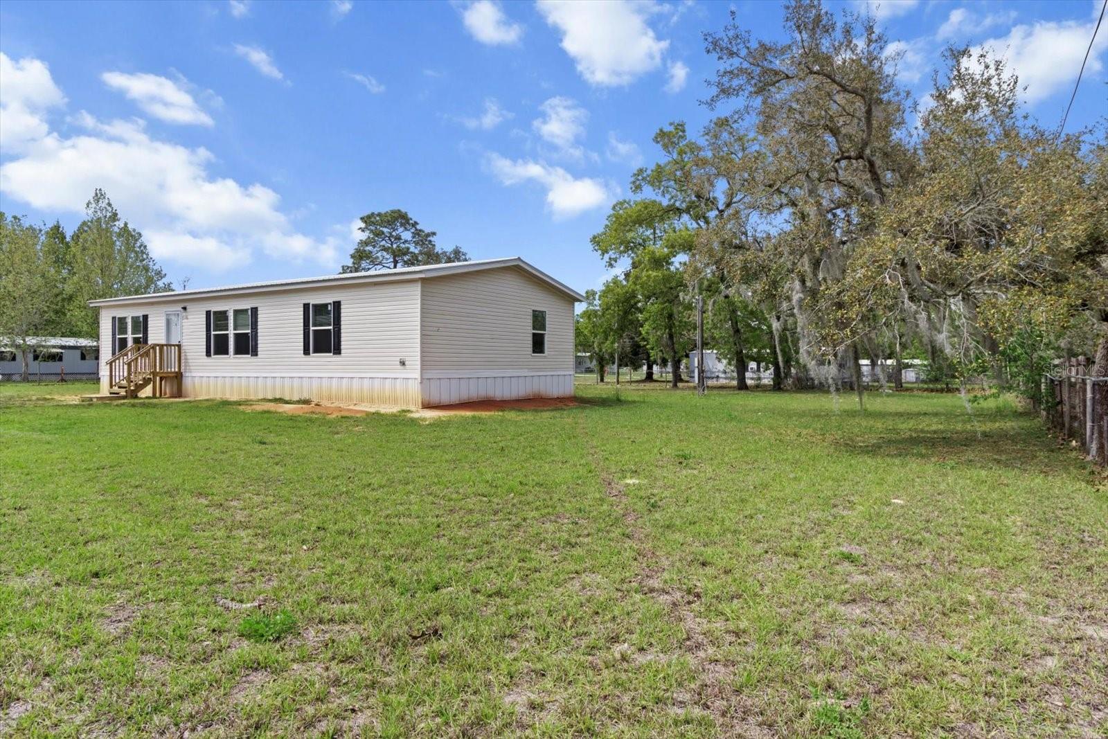 Image 4 of 54 For 5105 Barker Point