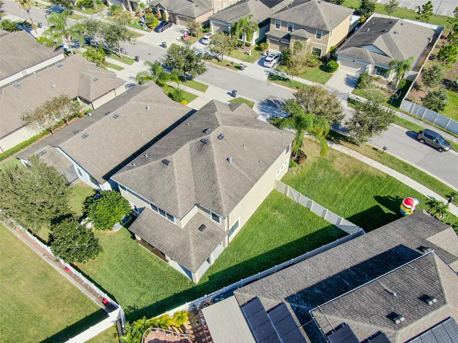 Listing photo id 37 for 11525 Scarlet Ibis Place