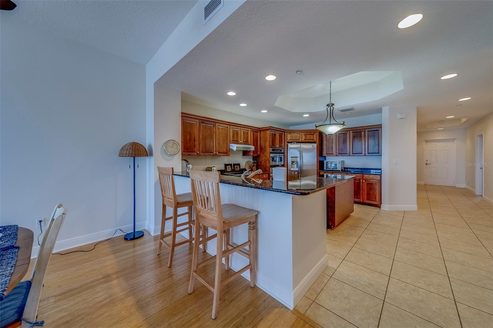 Image 12 of 44 For 17735 Gulf Boulevard 202