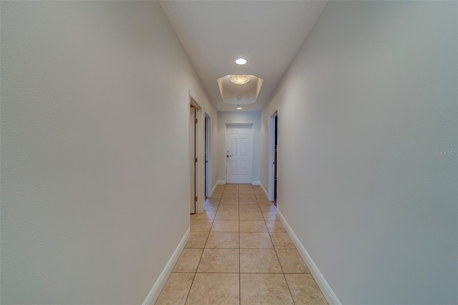 Image 28 of 44 For 17735 Gulf Boulevard 202