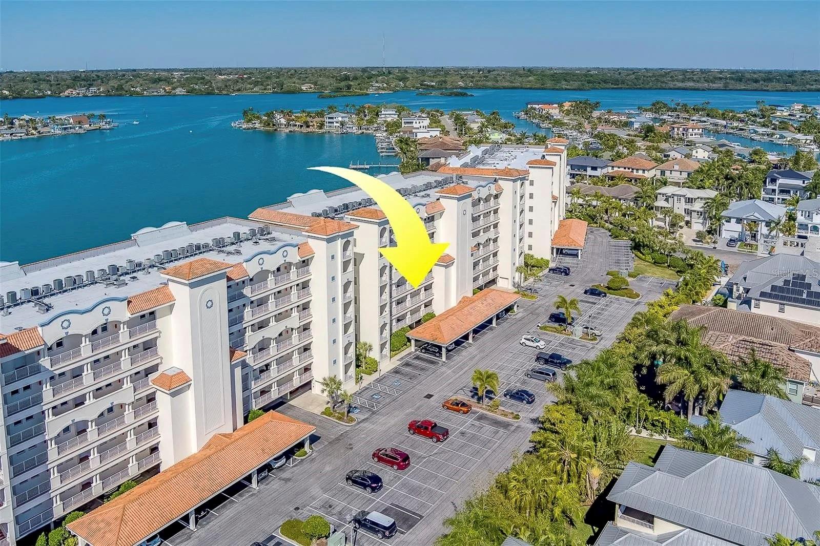 Image 31 of 44 For 17735 Gulf Boulevard 202