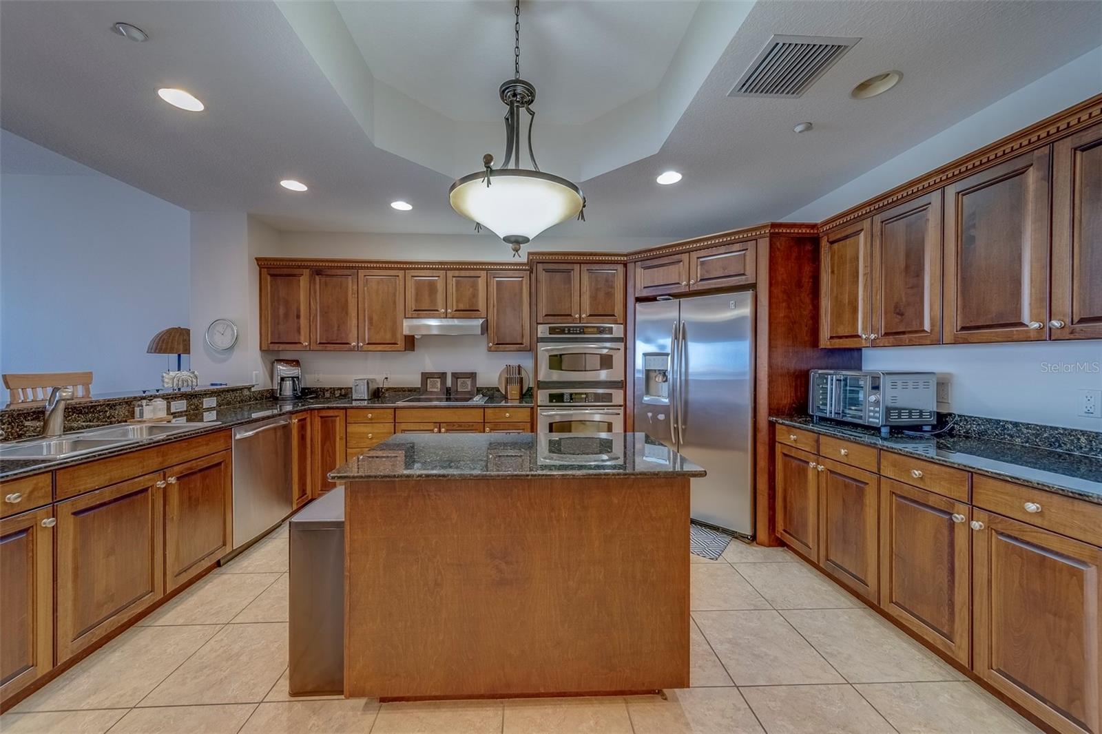 Image 4 of 44 For 17735 Gulf Boulevard 202