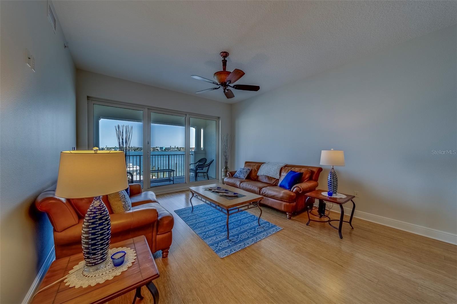 Image 7 of 44 For 17735 Gulf Boulevard 202