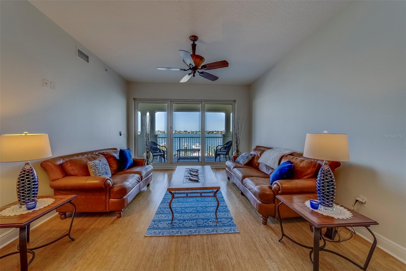 Image 8 of 44 For 17735 Gulf Boulevard 202