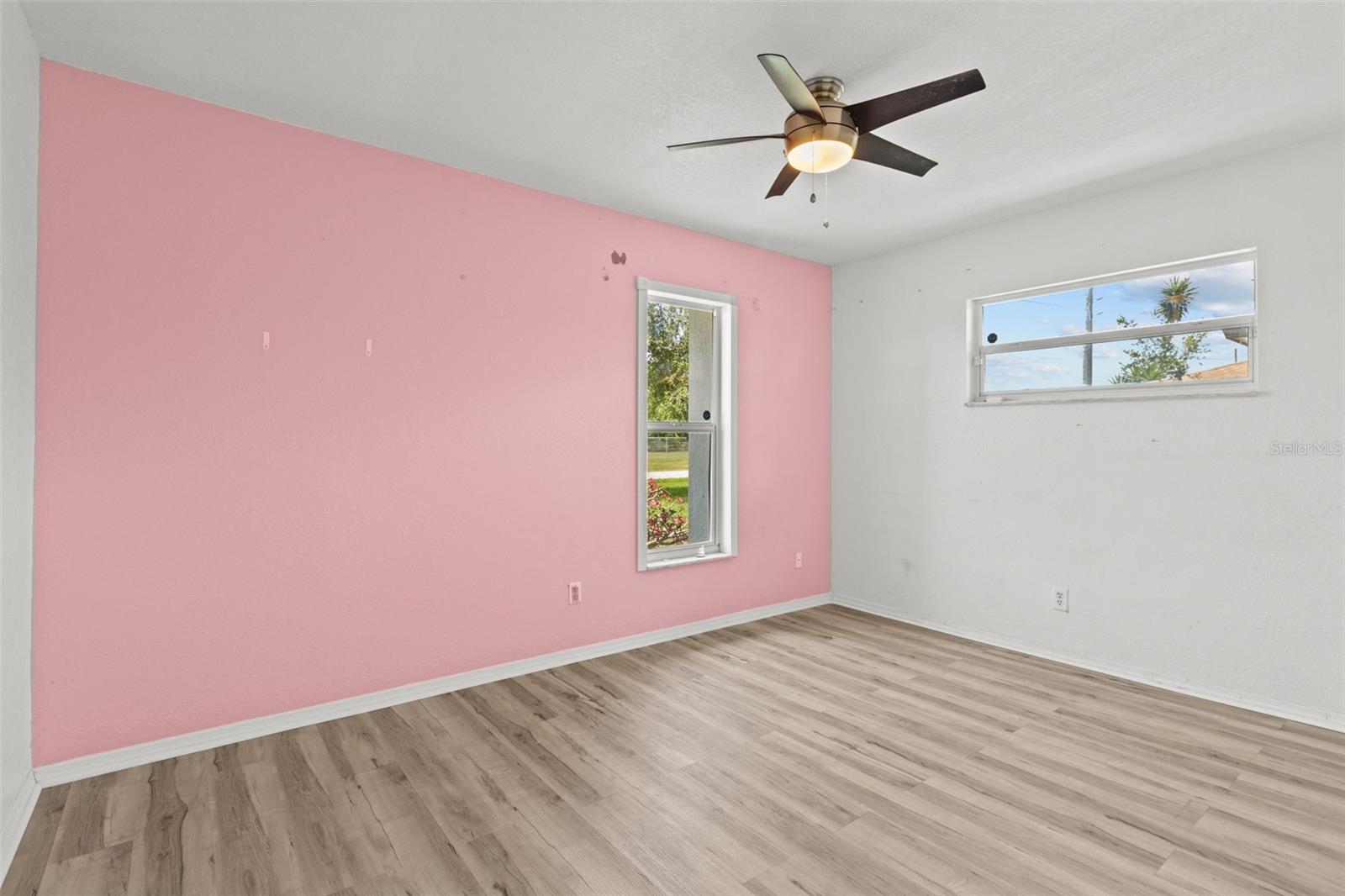 Image 17 of 37 For 9155 125th Street