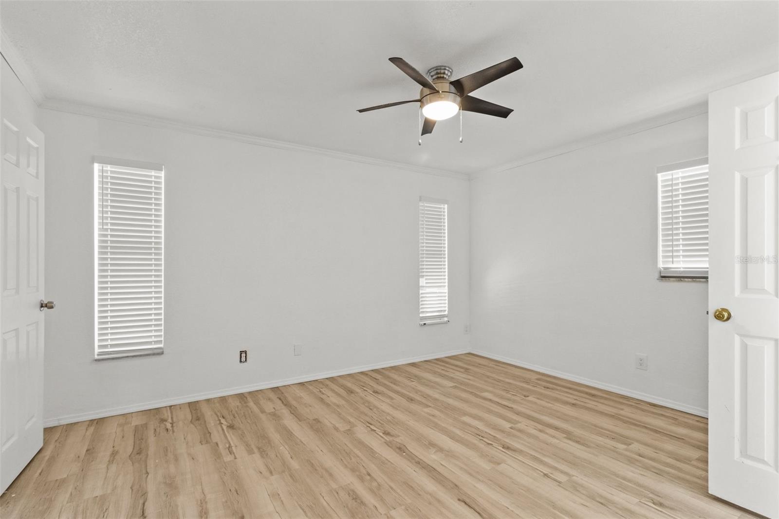 Image 26 of 37 For 9155 125th Street