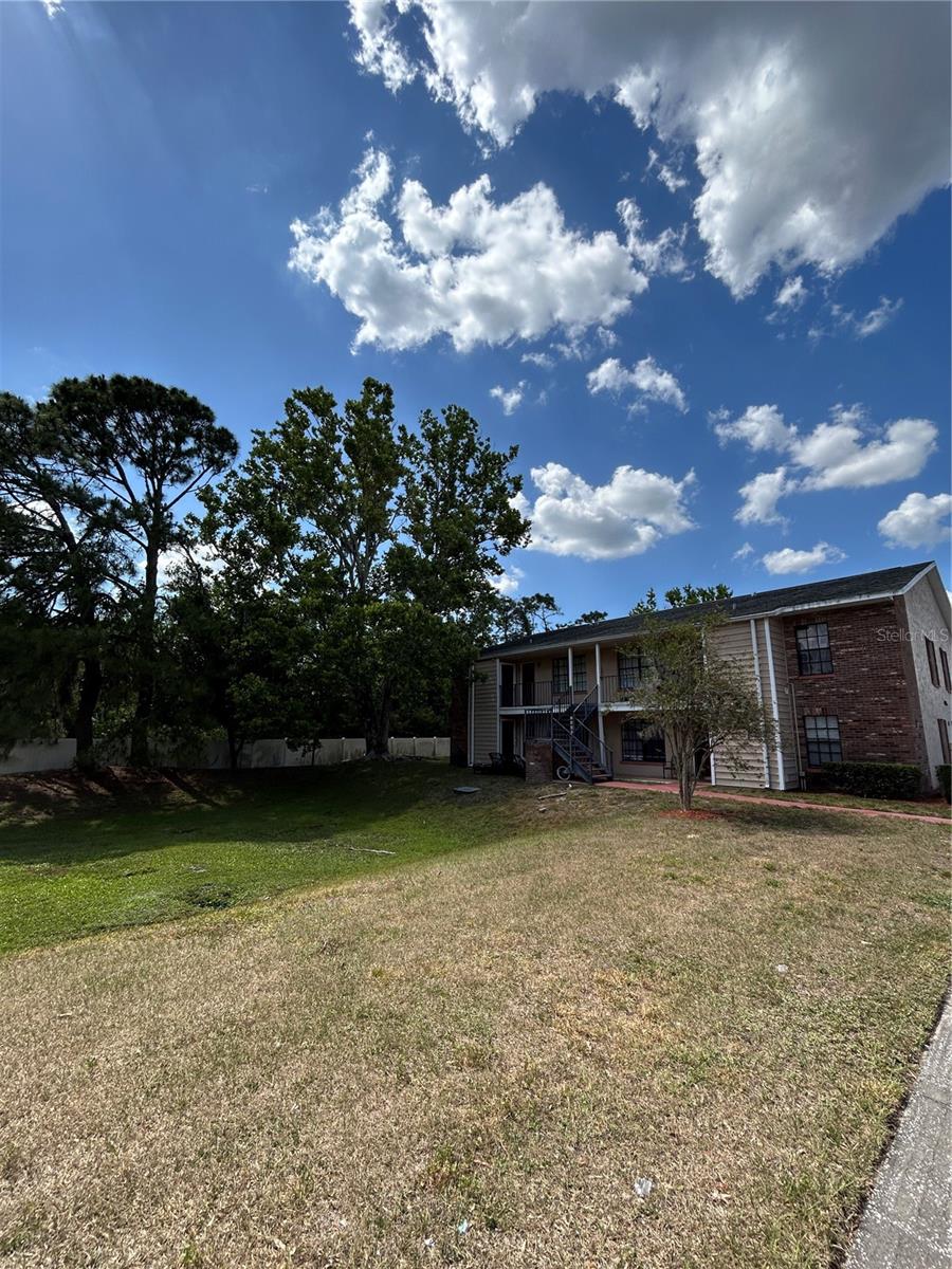 Image 21 of 21 For 4015 My Lady Lane 2
