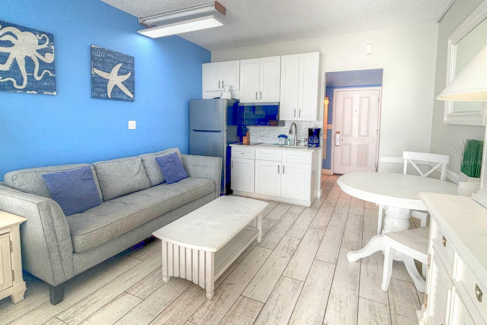 Image 4 of 9 For 9980 Gulf Boulevard 603