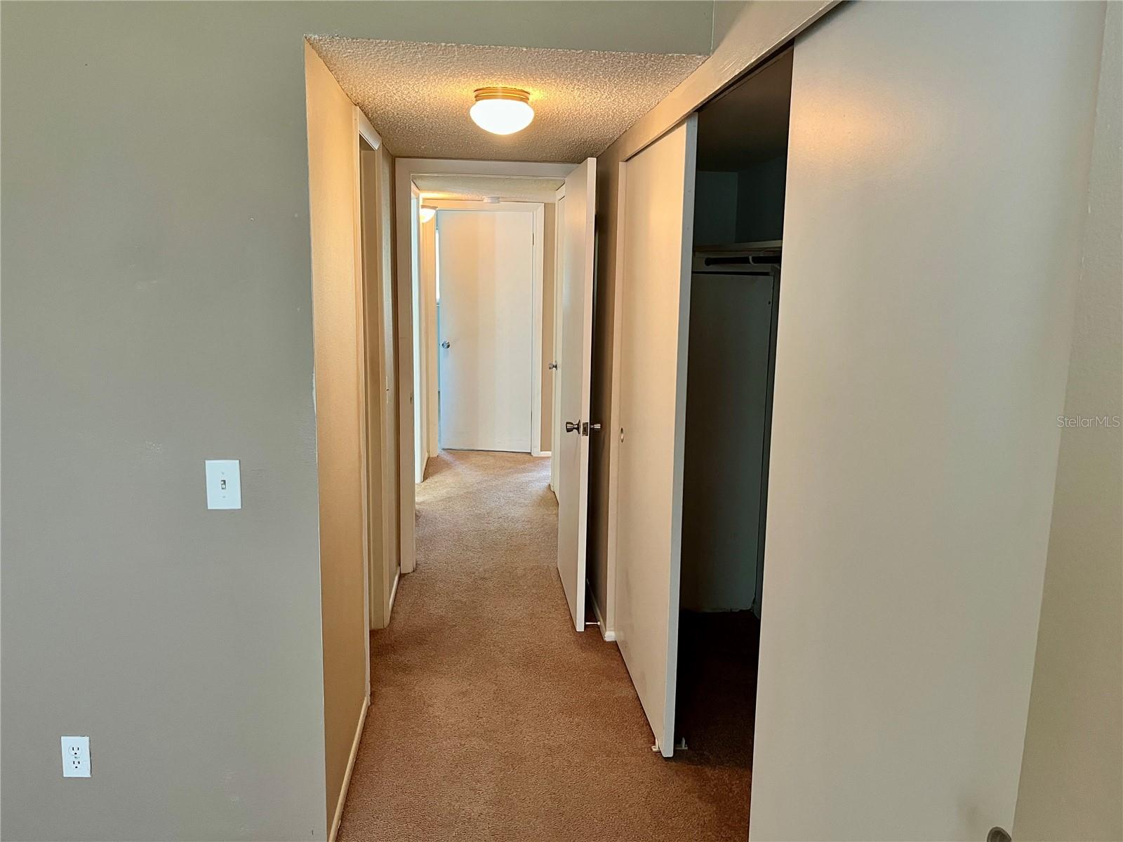 Image 12 of 43 For 2287 Philippine Drive 29
