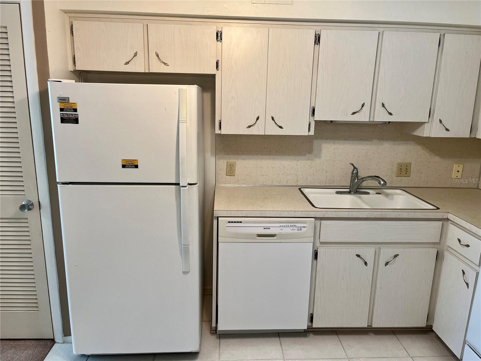 Image 8 of 43 For 2287 Philippine Drive 29