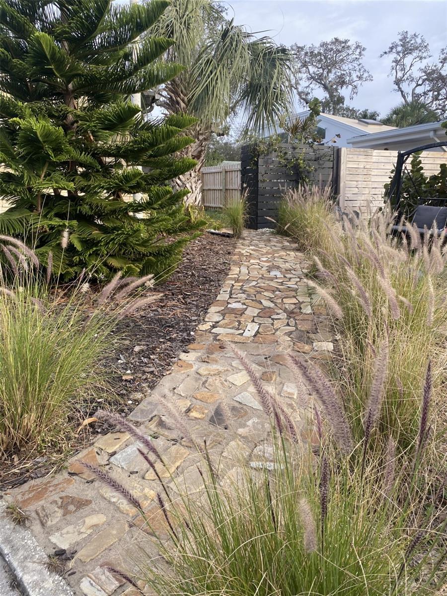 Image 43 of 49 For 307 Orangewood Lane