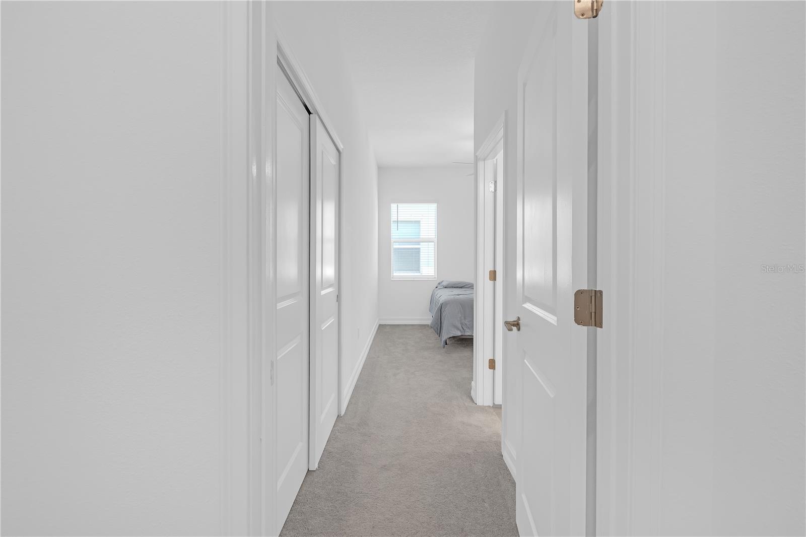 Listing photo id 12 for 12572 Bergstrom Bay Drive