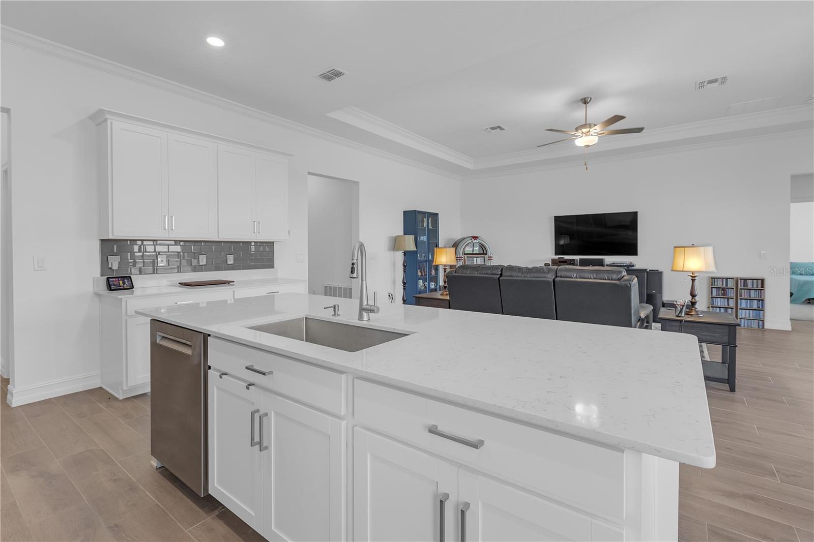 Listing photo id 25 for 12572 Bergstrom Bay Drive