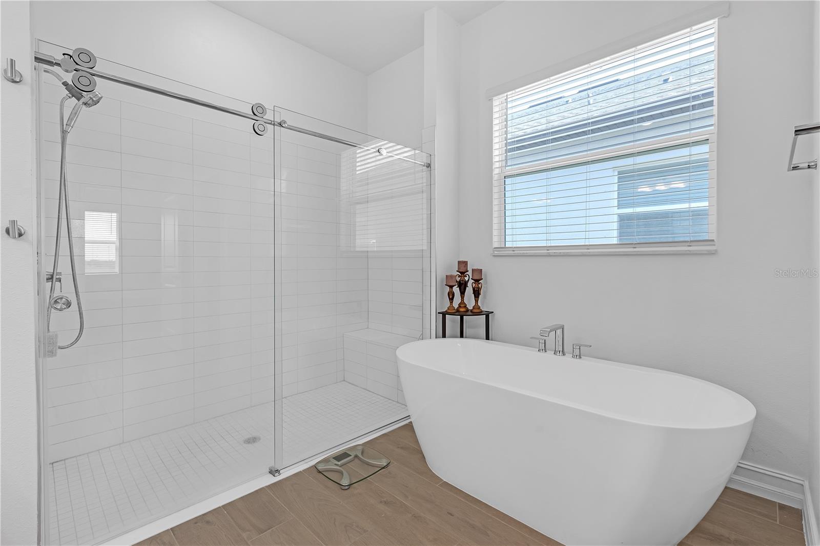 Listing photo id 36 for 12572 Bergstrom Bay Drive