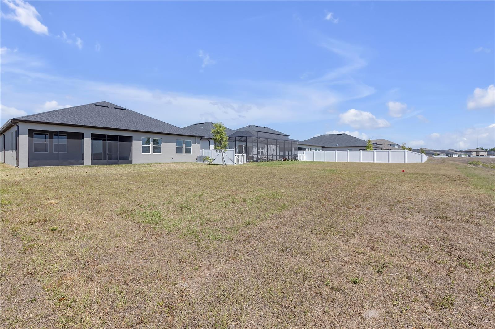 Listing photo id 45 for 12572 Bergstrom Bay Drive