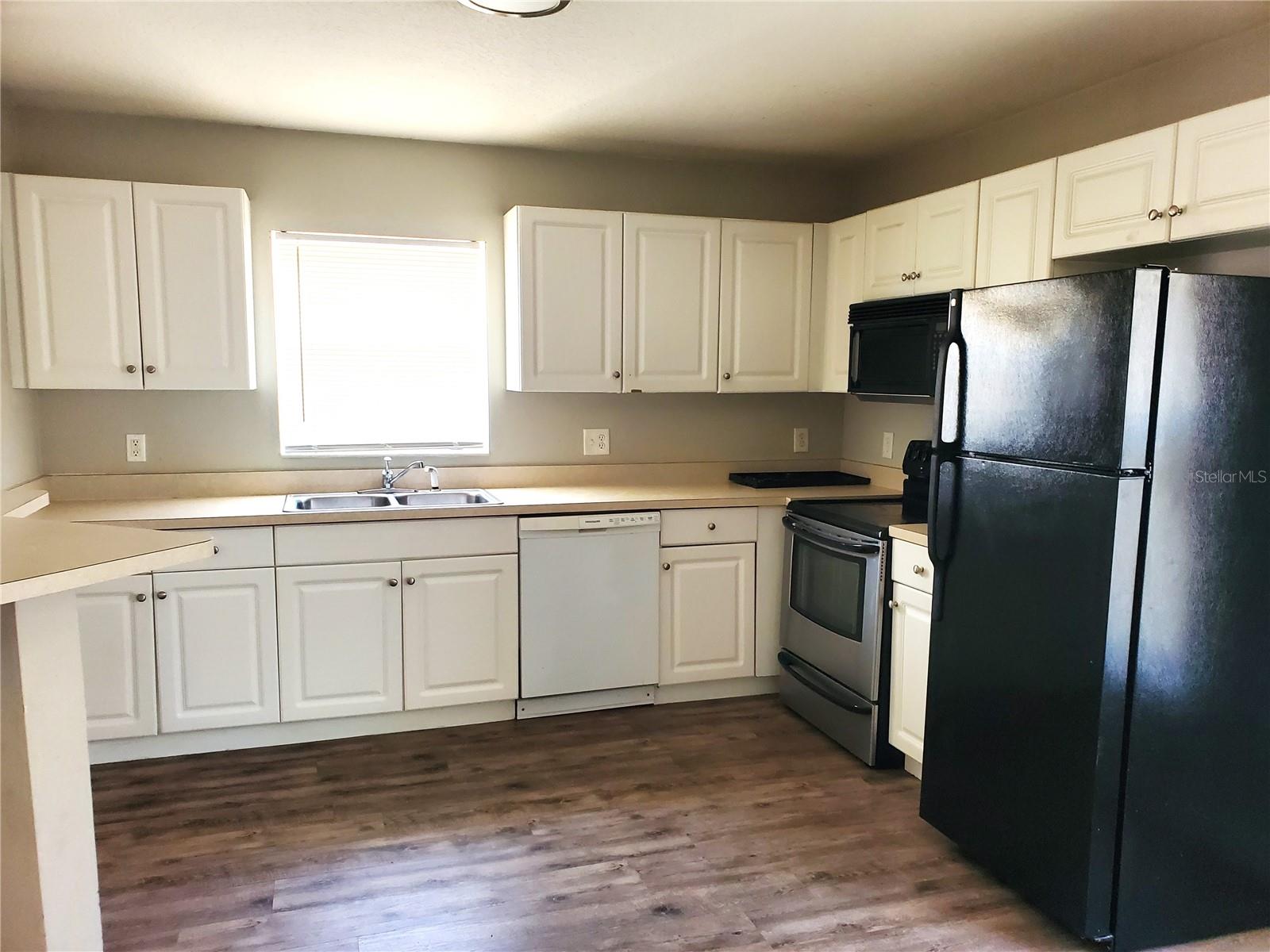 Image 3 of 12 For 4801 Haines Road N