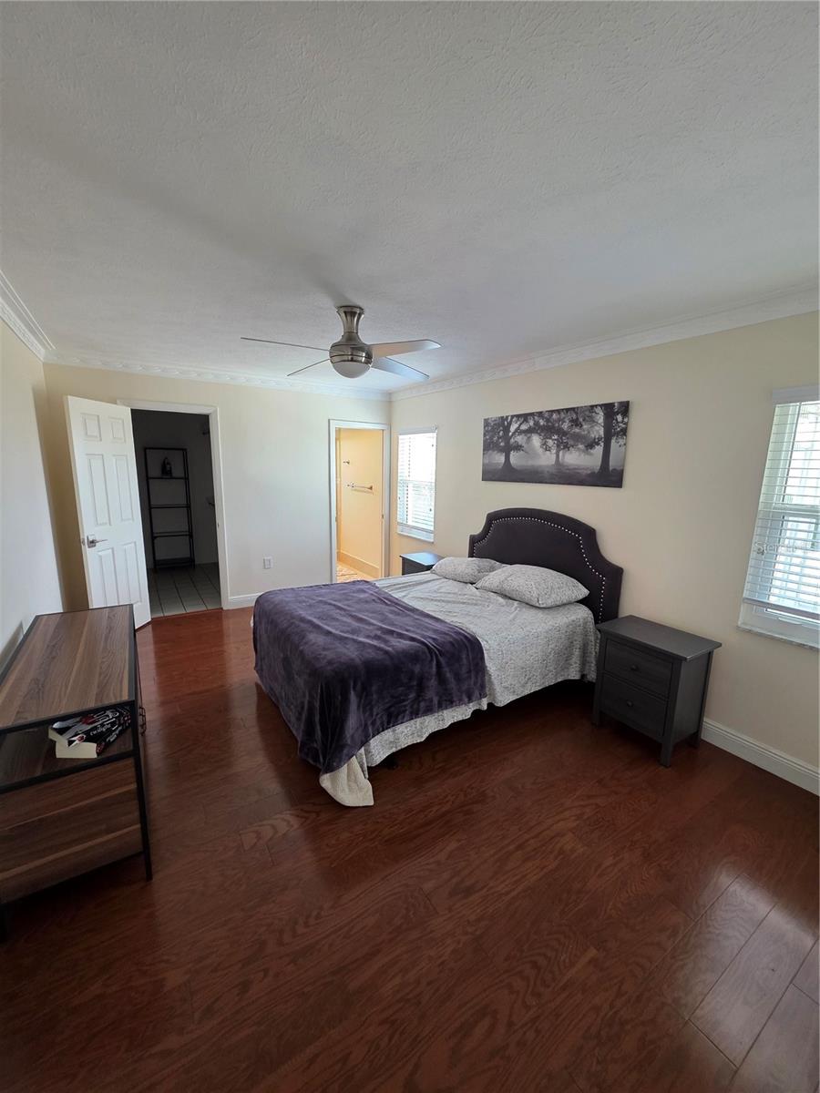 Image 10 of 41 For 2310 Medford Lane