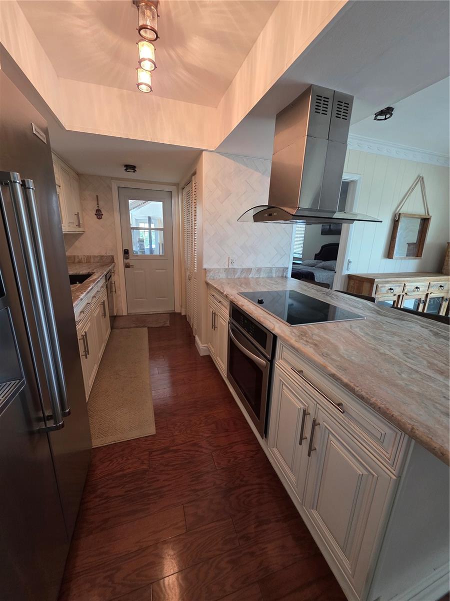Image 8 of 41 For 2310 Medford Lane