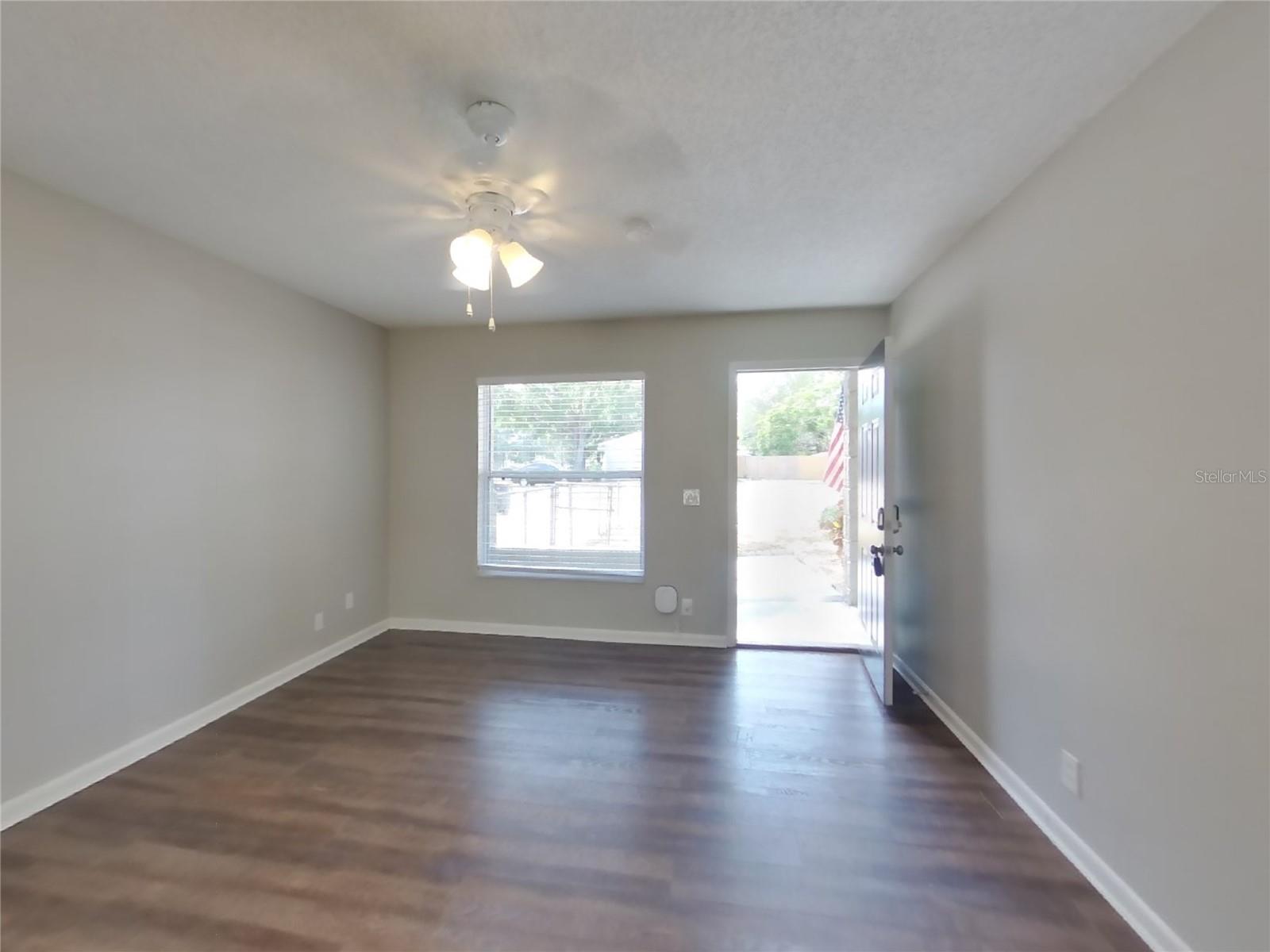 Image 2 of 16 For 607 Falkirk Avenue