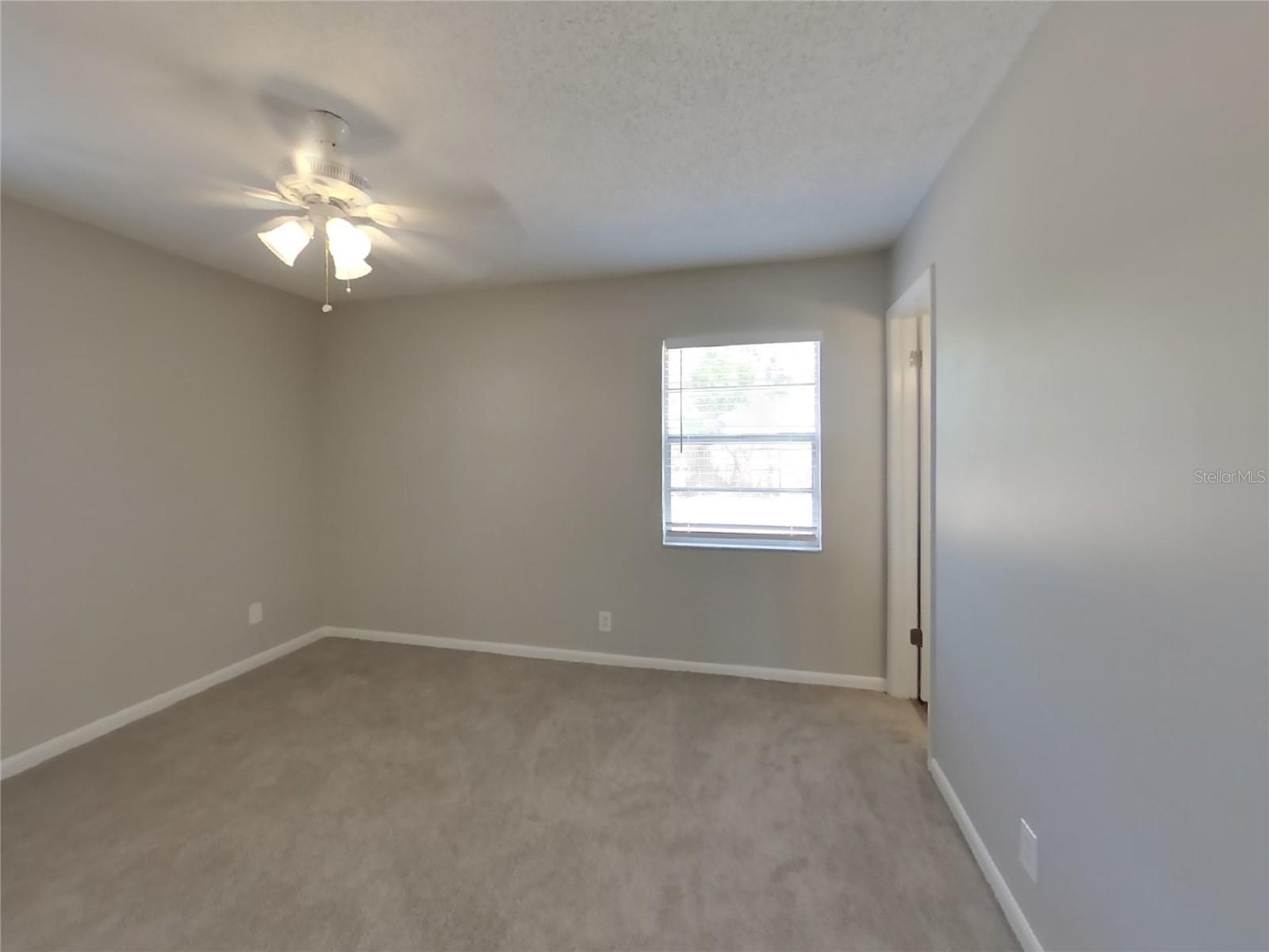 Image 7 of 16 For 607 Falkirk Avenue
