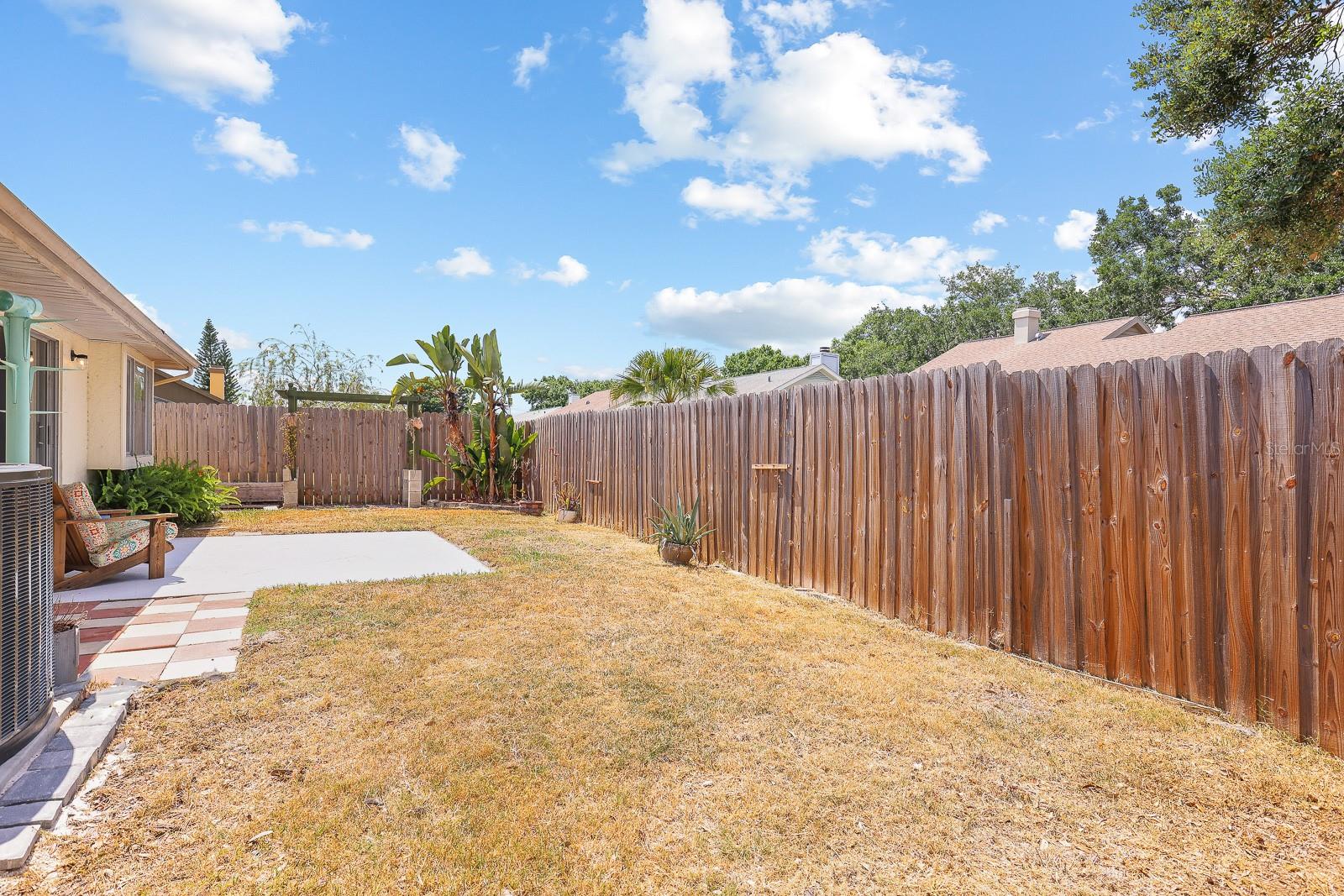 Listing photo id 31 for 1227 Tuxford Drive