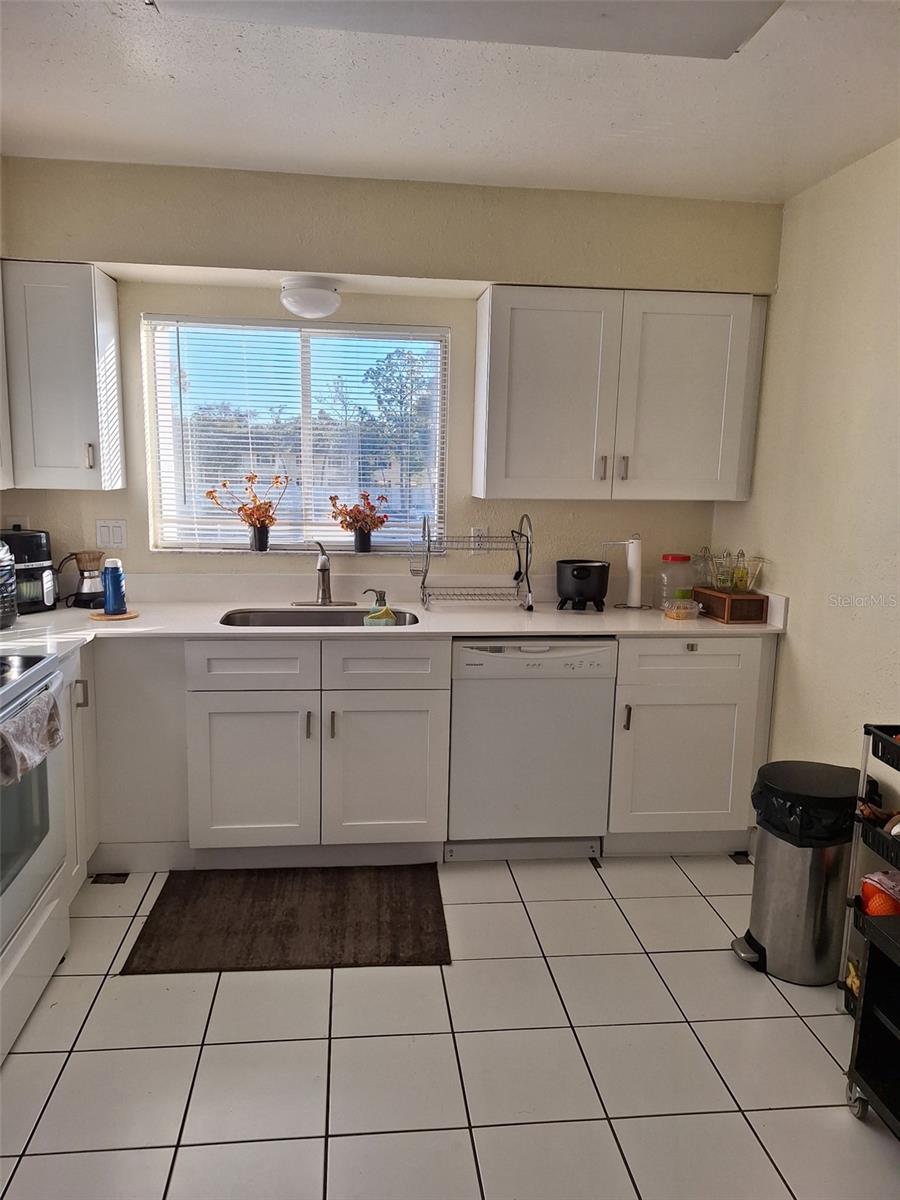 Image 4 of 6 For 7927 Kosi Palm Place 201