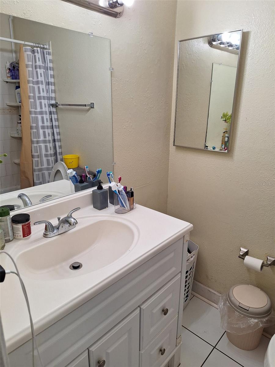 Image 6 of 6 For 7927 Kosi Palm Place 201