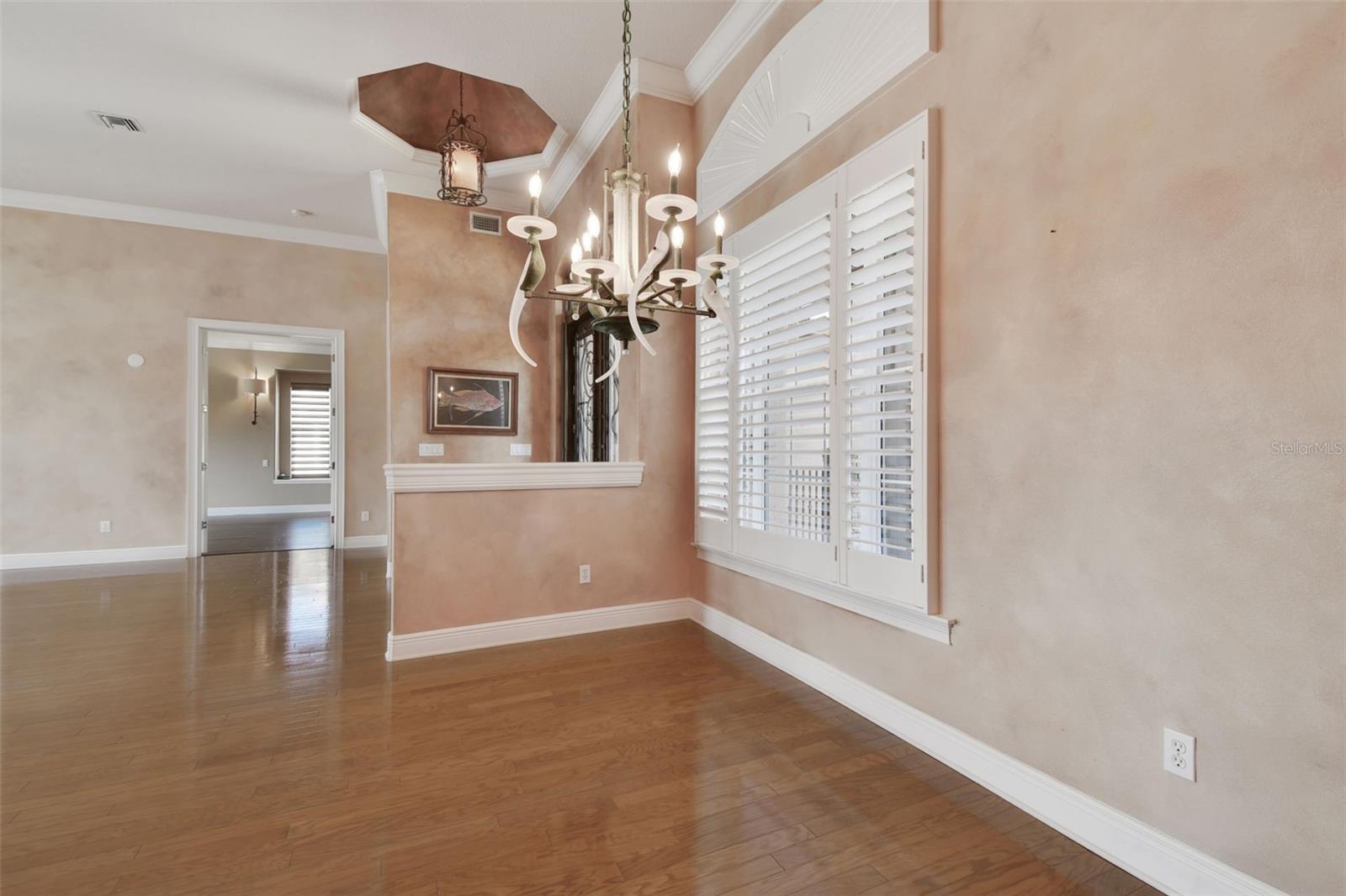 Image 10 of 93 For 2605 59th Street S