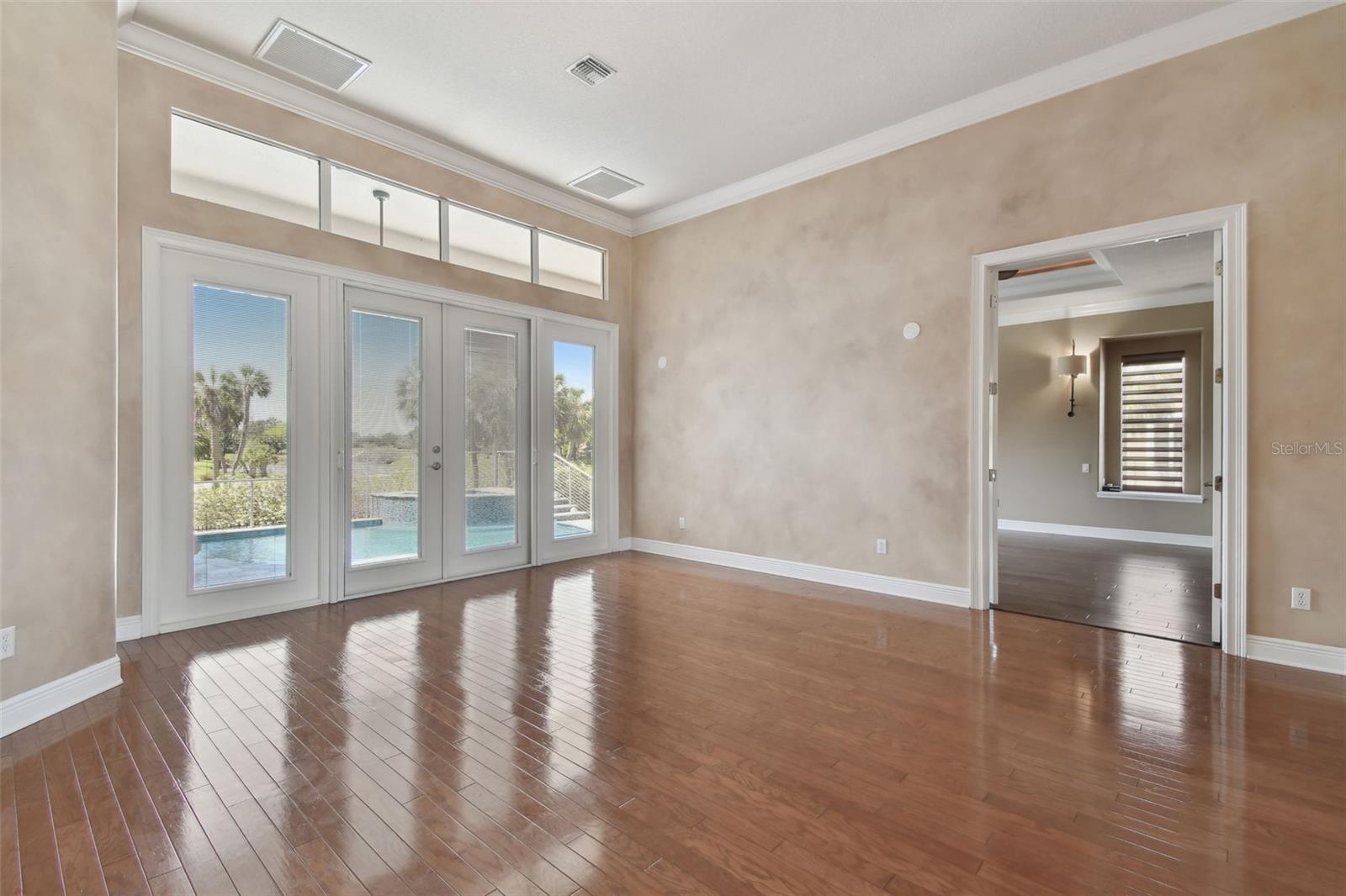 Image 12 of 93 For 2605 59th Street S
