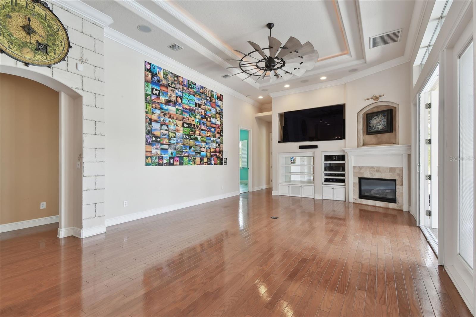 Image 20 of 93 For 2605 59th Street S