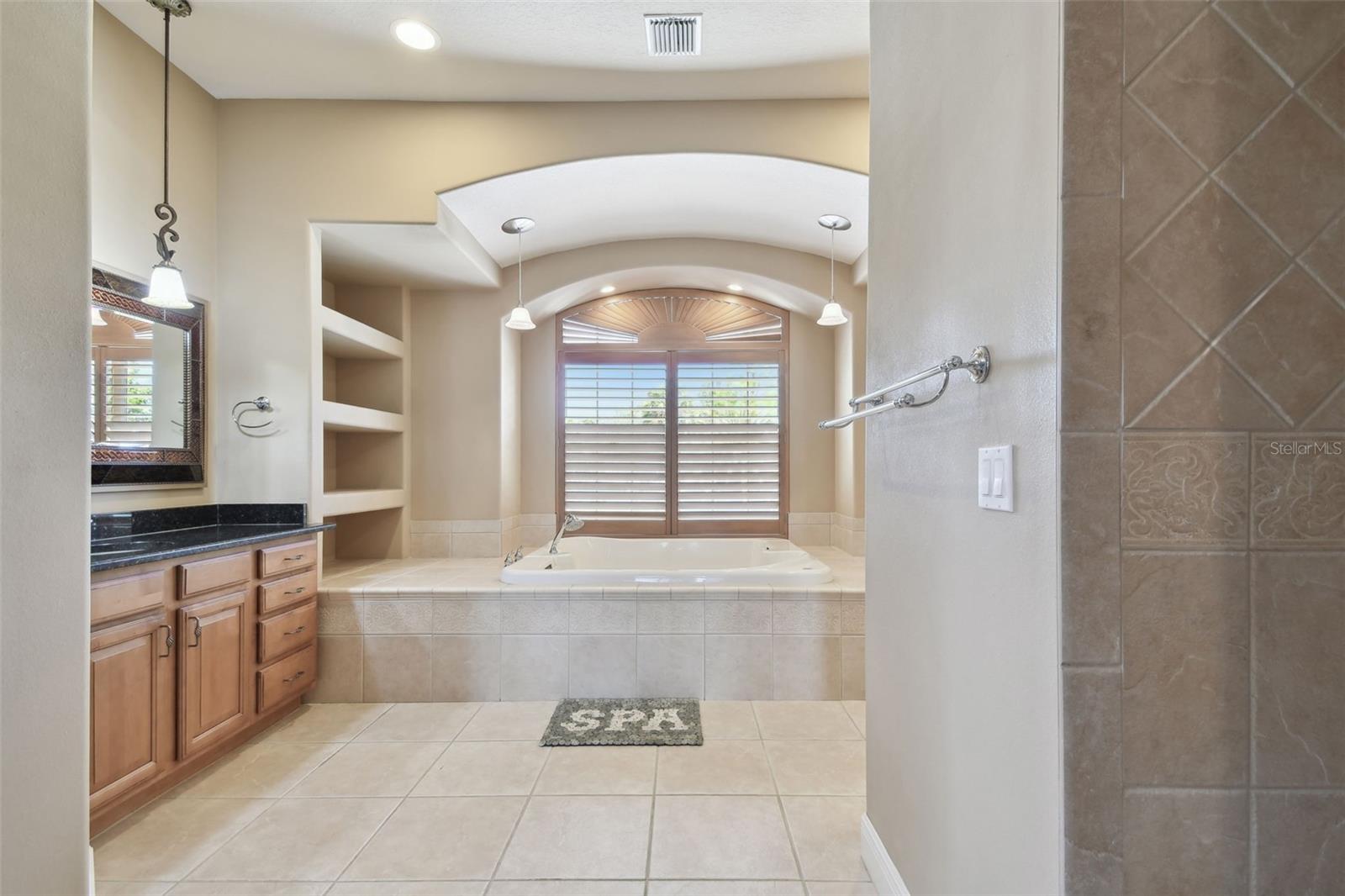 Image 40 of 93 For 2605 59th Street S