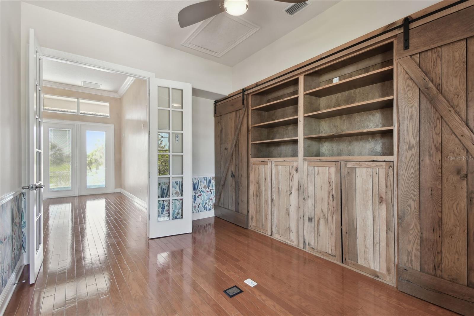 Image 61 of 93 For 2605 59th Street S