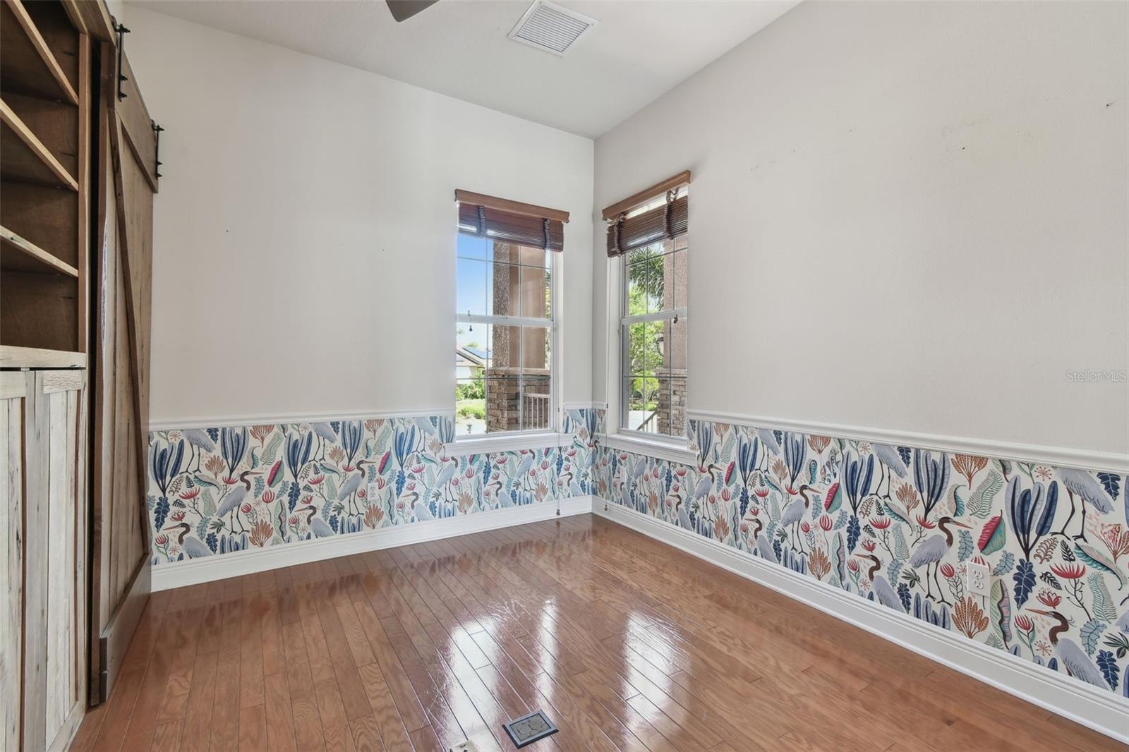 Image 63 of 93 For 2605 59th Street S
