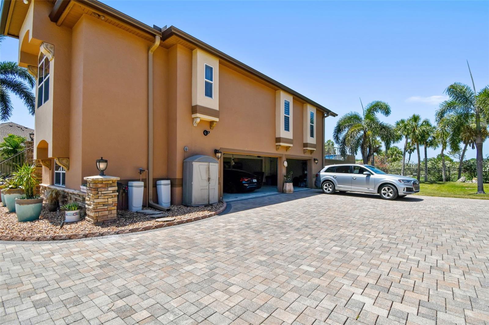 Image 79 of 93 For 2605 59th Street S