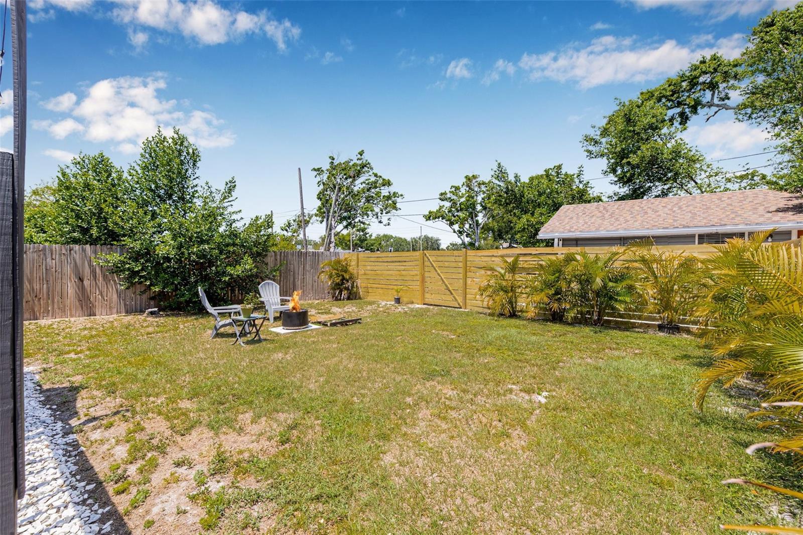 Image 24 of 25 For 3301 9th Avenue N