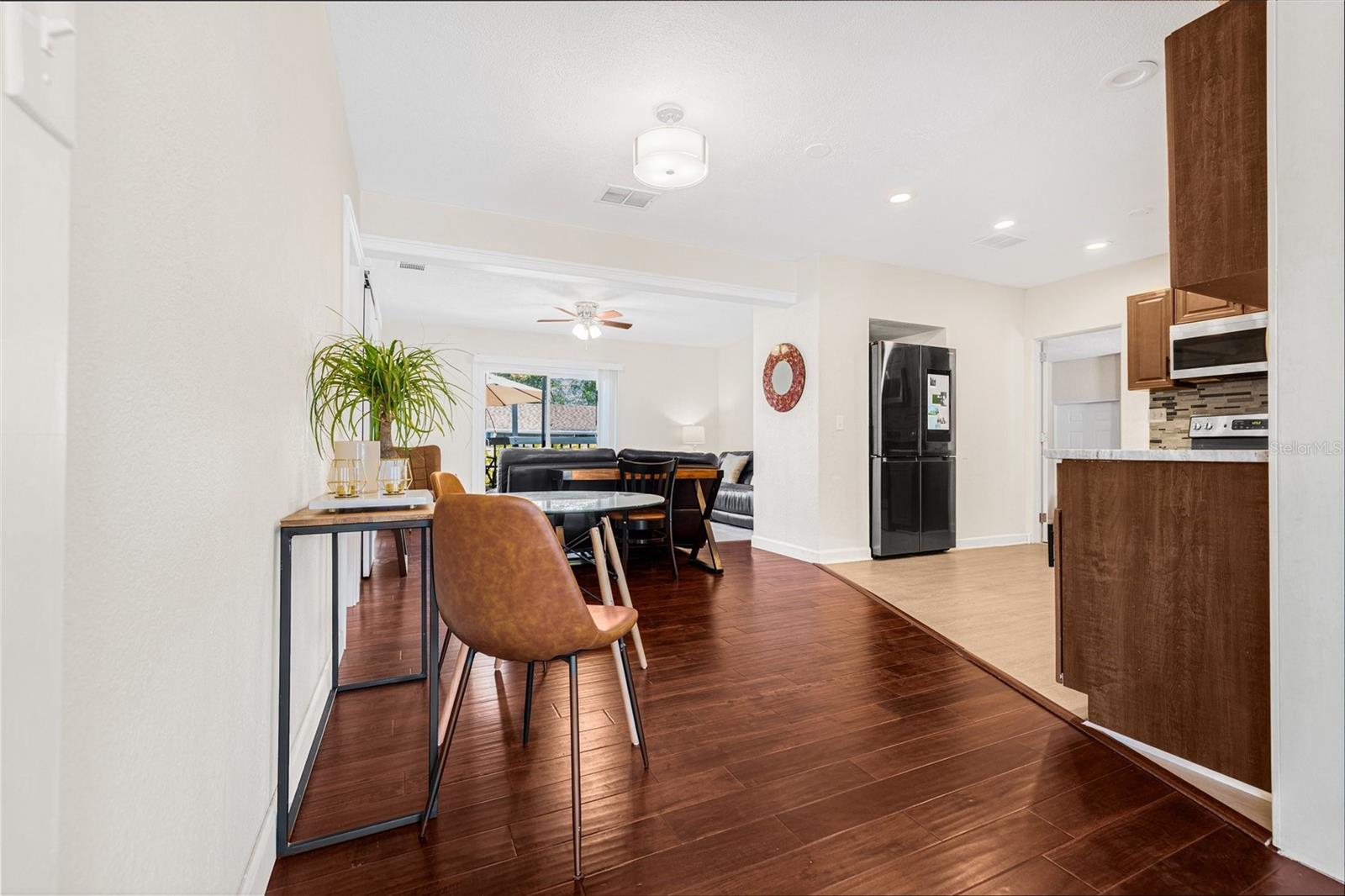 Image 4 of 25 For 3301 9th Avenue N