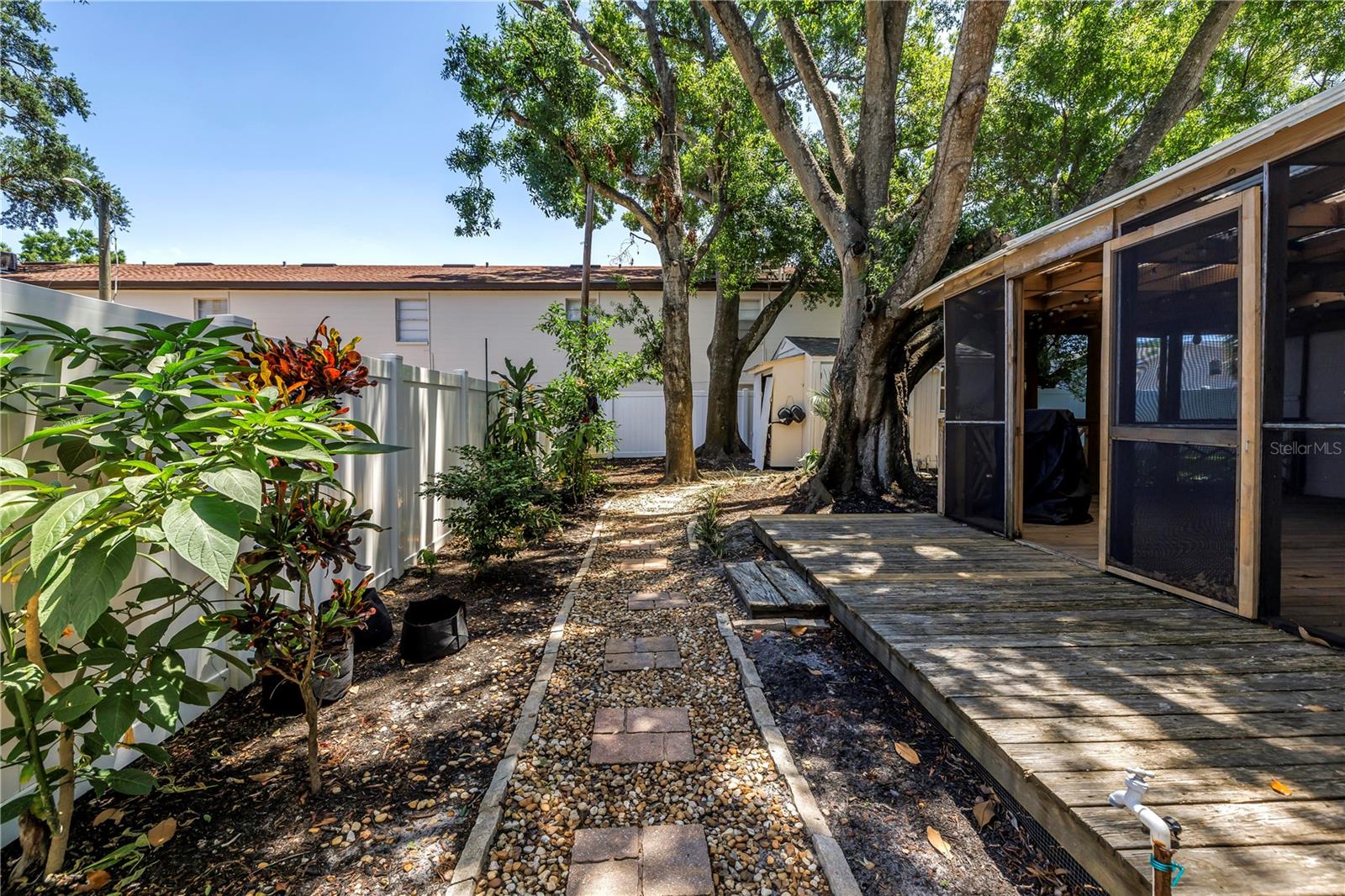 Image 27 of 40 For 420 Matanzas Avenue
