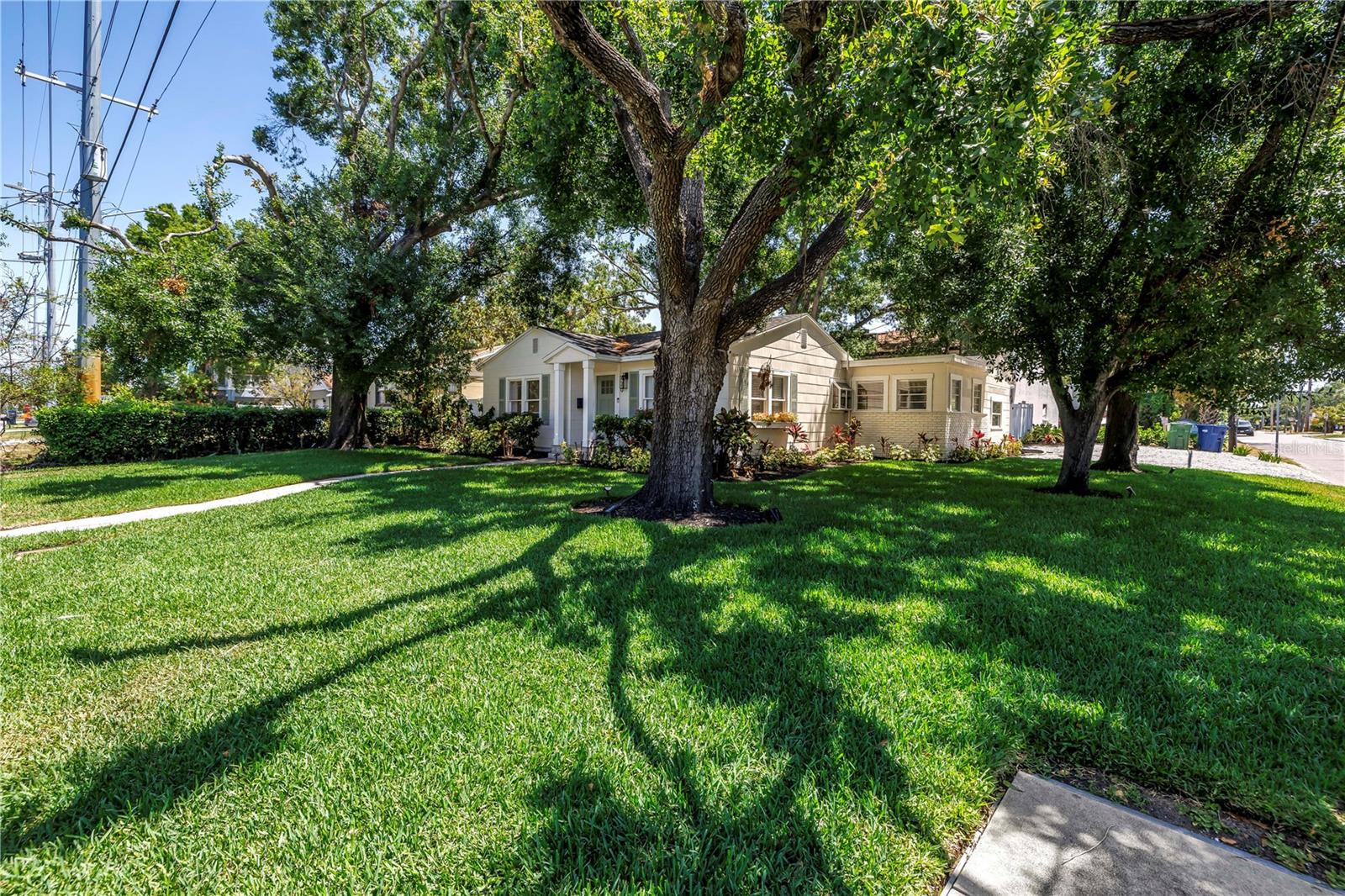 Image 37 of 40 For 420 Matanzas Avenue