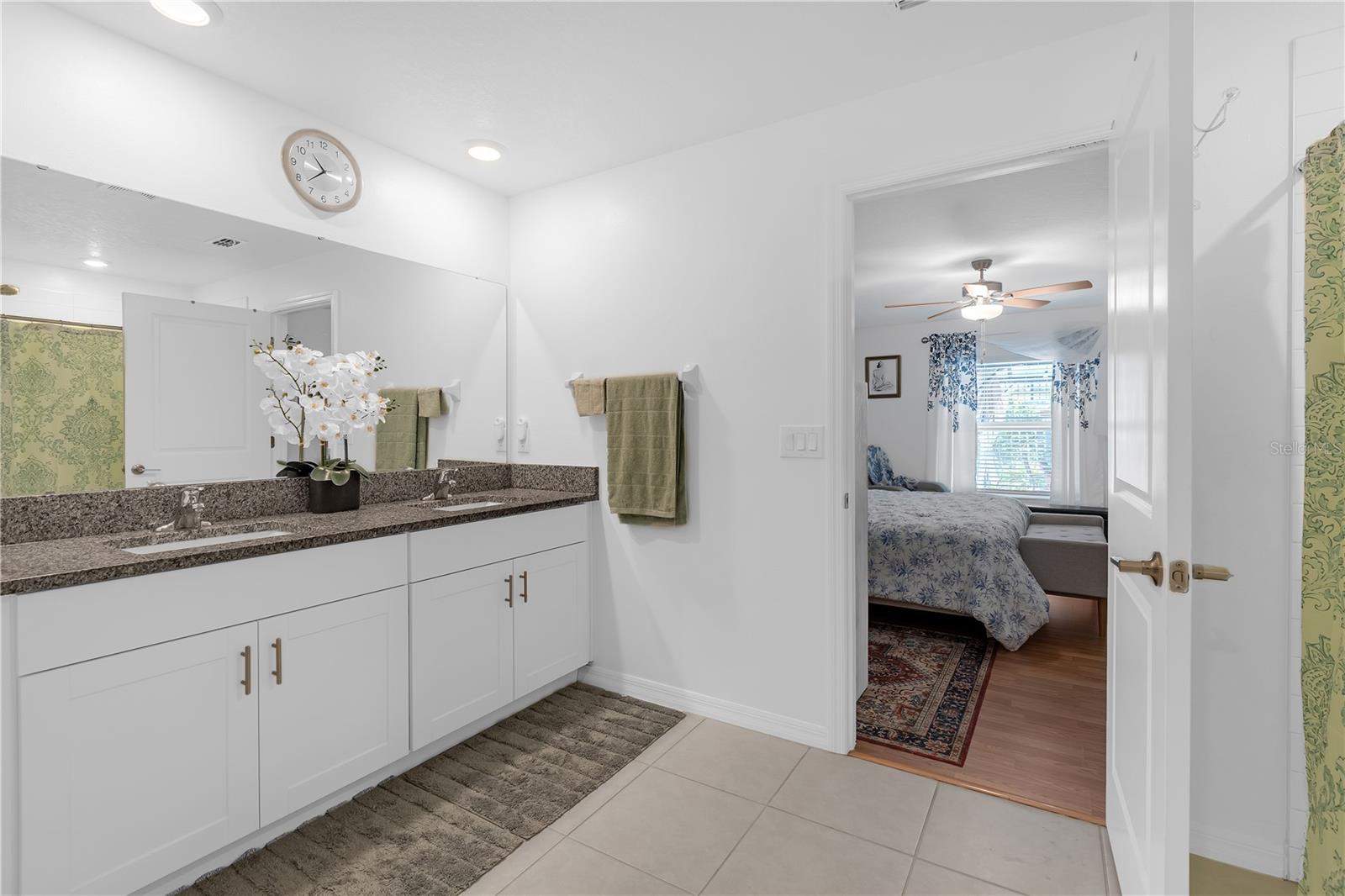 Listing photo id 22 for 36568 Garden Wall Way