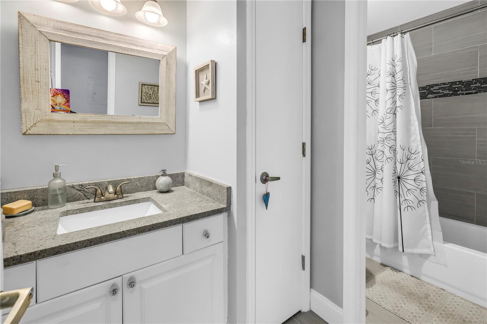 Image 17 of 36 For 11901 4th Street N 9307